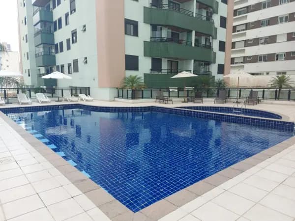 Apartamento à venda no bairro Centro em Florianópolis/SC