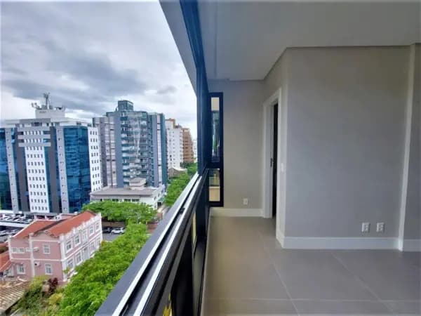 Apartamento à venda no bairro Centro em Florianópolis/SC