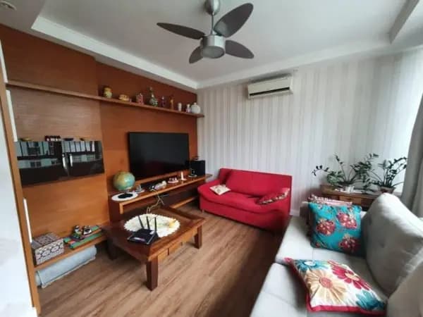 Apartamento à venda no bairro Centro em Florianópolis/SC