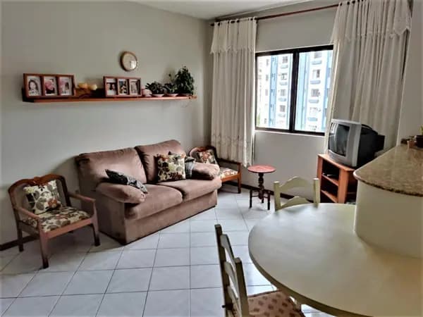 Apartamento à venda no bairro Centro em Florianópolis/SC