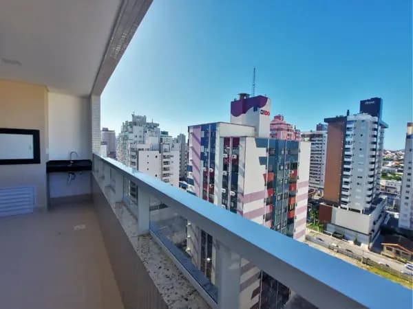Apartamento à venda no bairro Campinas em São José/SC