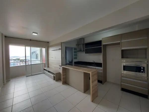 Apartamento à venda no bairro Capoeiras em Florianópolis/SC