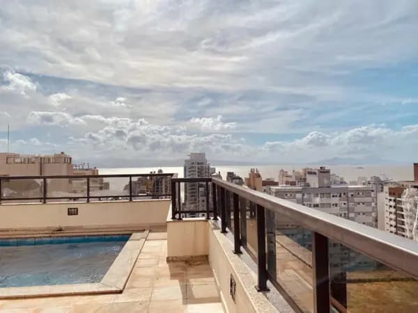 Apartamento à venda no bairro Centro em Florianópolis/SC