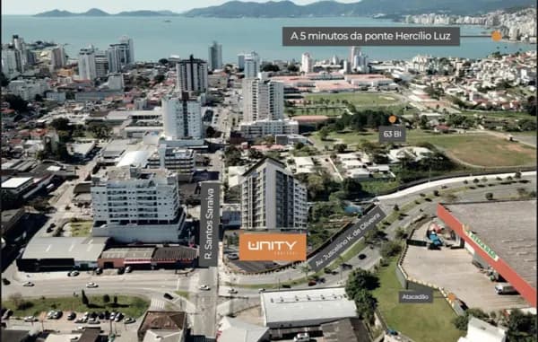 Apartamento à venda no bairro Estreito em Florianópolis/SC