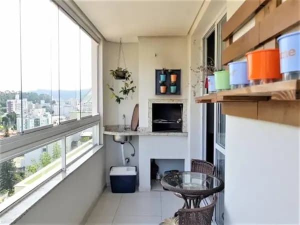 Apartamento à venda no bairro Córrego Grande em Florianópolis/SC