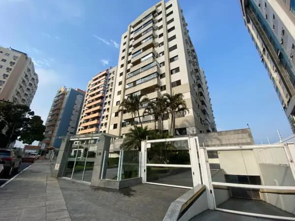 Apartamento à venda no bairro Centro em Florianópolis/SC