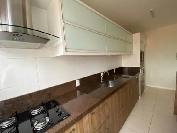 Apartamento à venda no bairro Barreiros em São José/SC