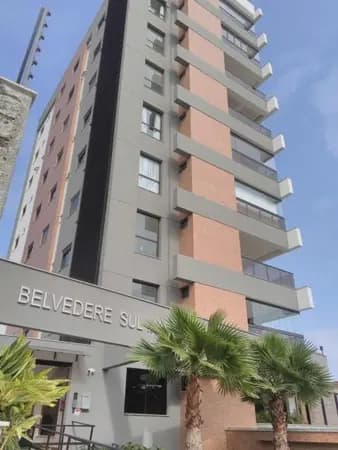 Apartamento à venda no bairro Agronômica em Florianópolis/SC