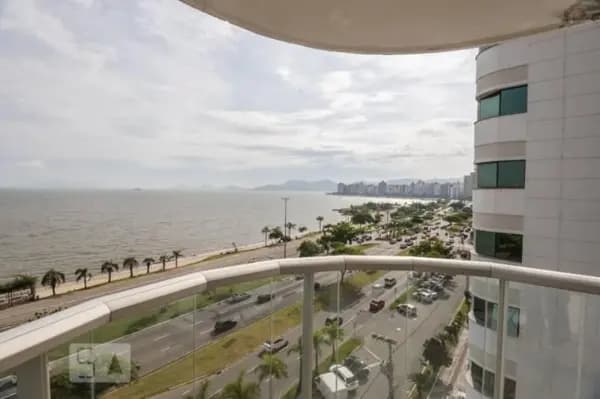 Apartamento à venda no bairro Centro em Florianópolis/SC