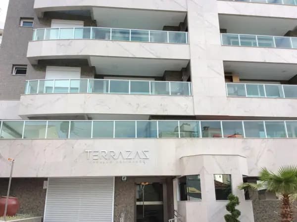 Apartamento à venda no bairro Agronômica em Florianópolis/SC