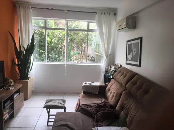 Apartamento à venda no bairro Coqueiros em Florianópolis/SC