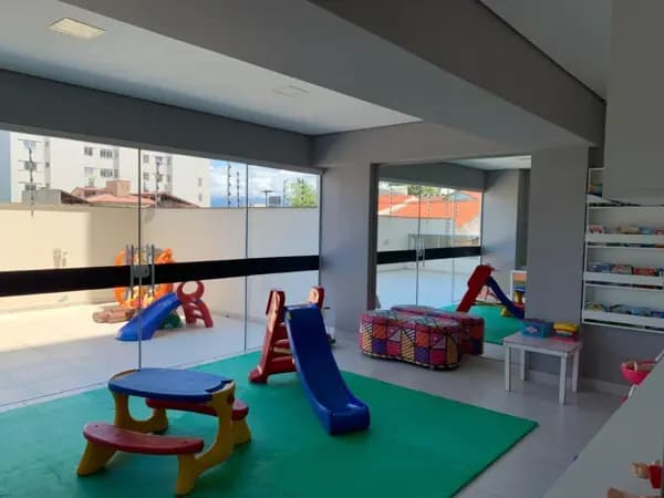 Apartamento à venda no bairro Capoeiras em Florianópolis/SC