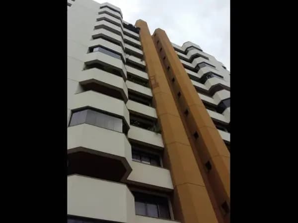 Apartamento à venda no bairro Centro em Florianópolis/SC