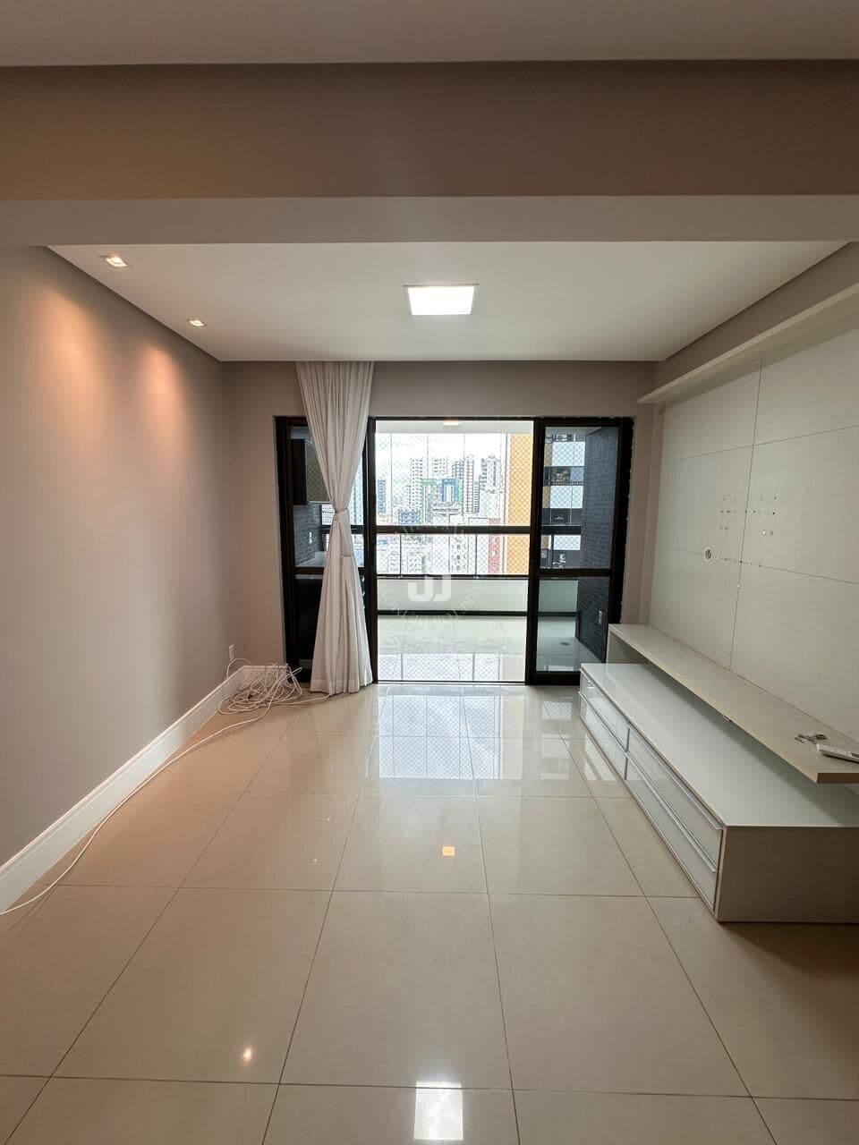 Apartamento em Salvador - Caminho das Árvores