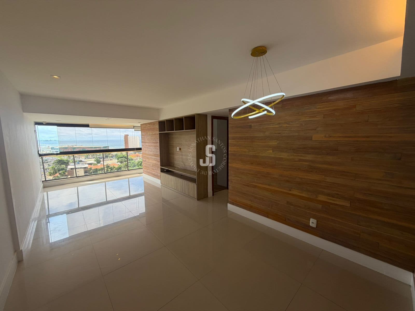 Apartamento 3 quartos à venda em Armação, vista mar frontal, 94m² e 2 vagas