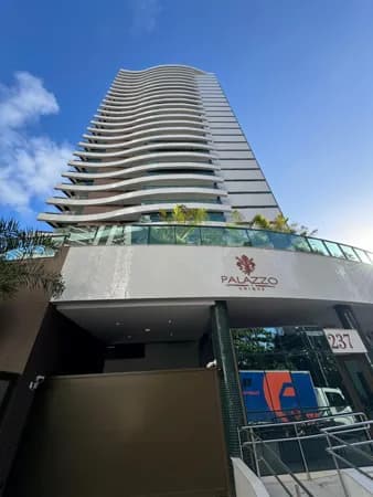 Apartamento 4 suítes à venda no Caminho das Árvores, 250m², nascente, varanda gourmet e 4 vagas – Condomínio Palazzo Unique