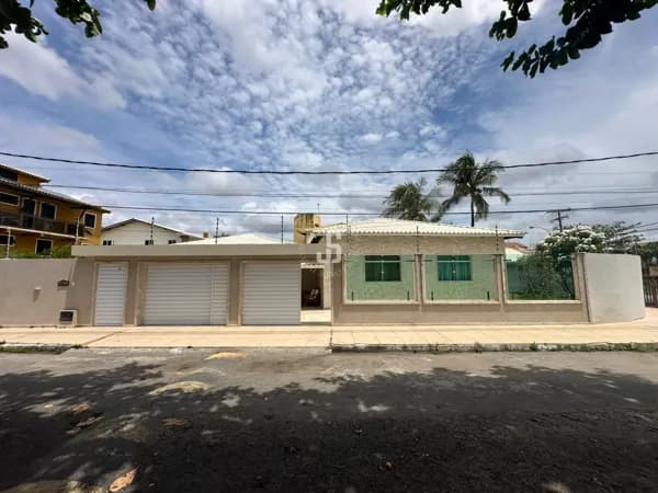 Casa 3 quartos à venda em Vilas do Atlântico, 250m², porteira fechada, terreno 570m² e 4 vagas