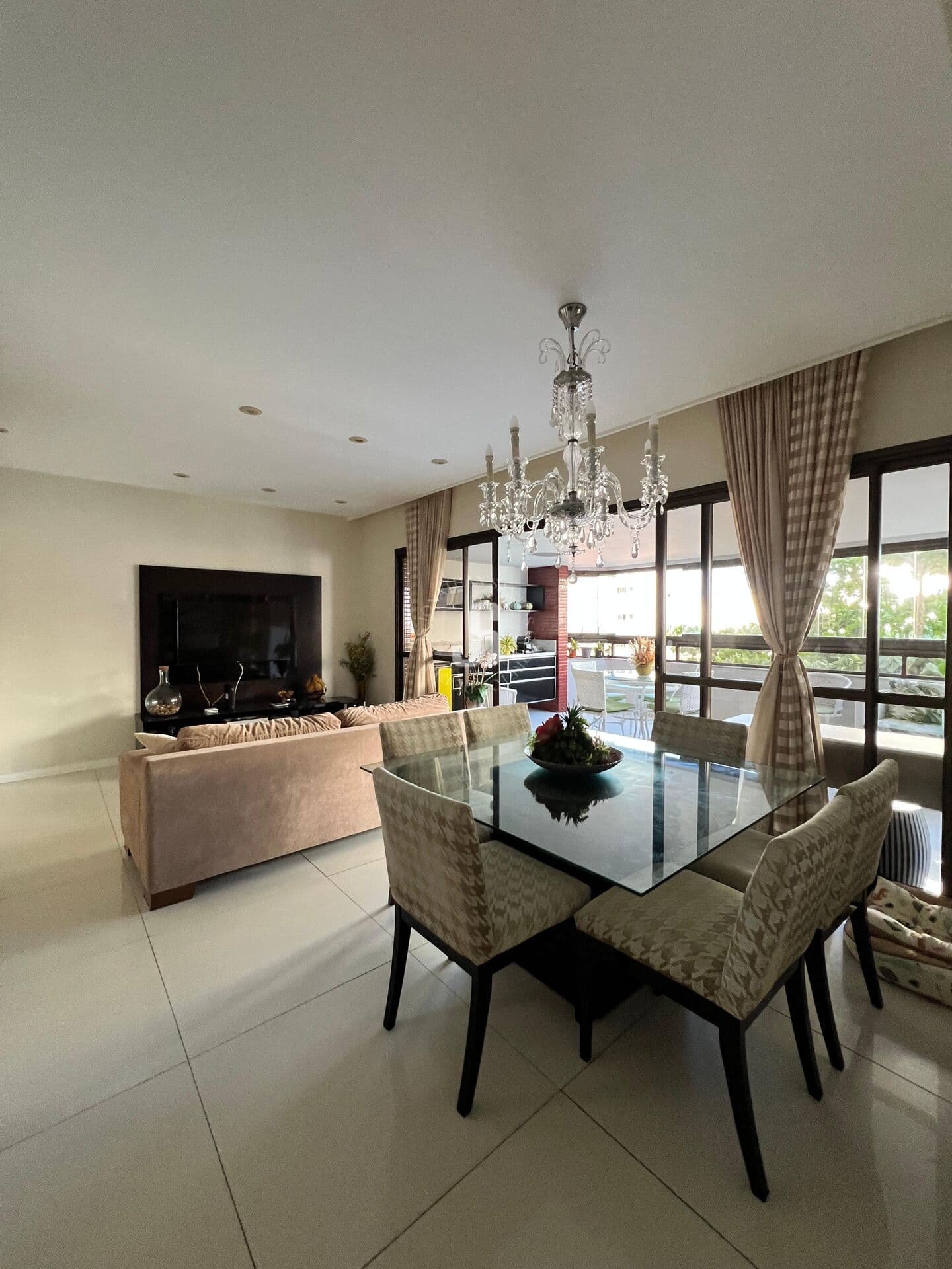 Apartamento 3 quartos à venda na Pituba, 2 suítes, varanda gourmet e 125m²