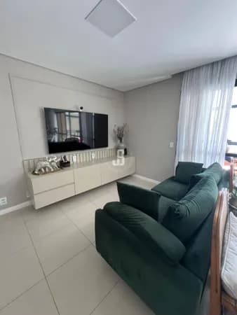 Apartamento Mobiliado de 3/4 à venda em Alphaville Salvador