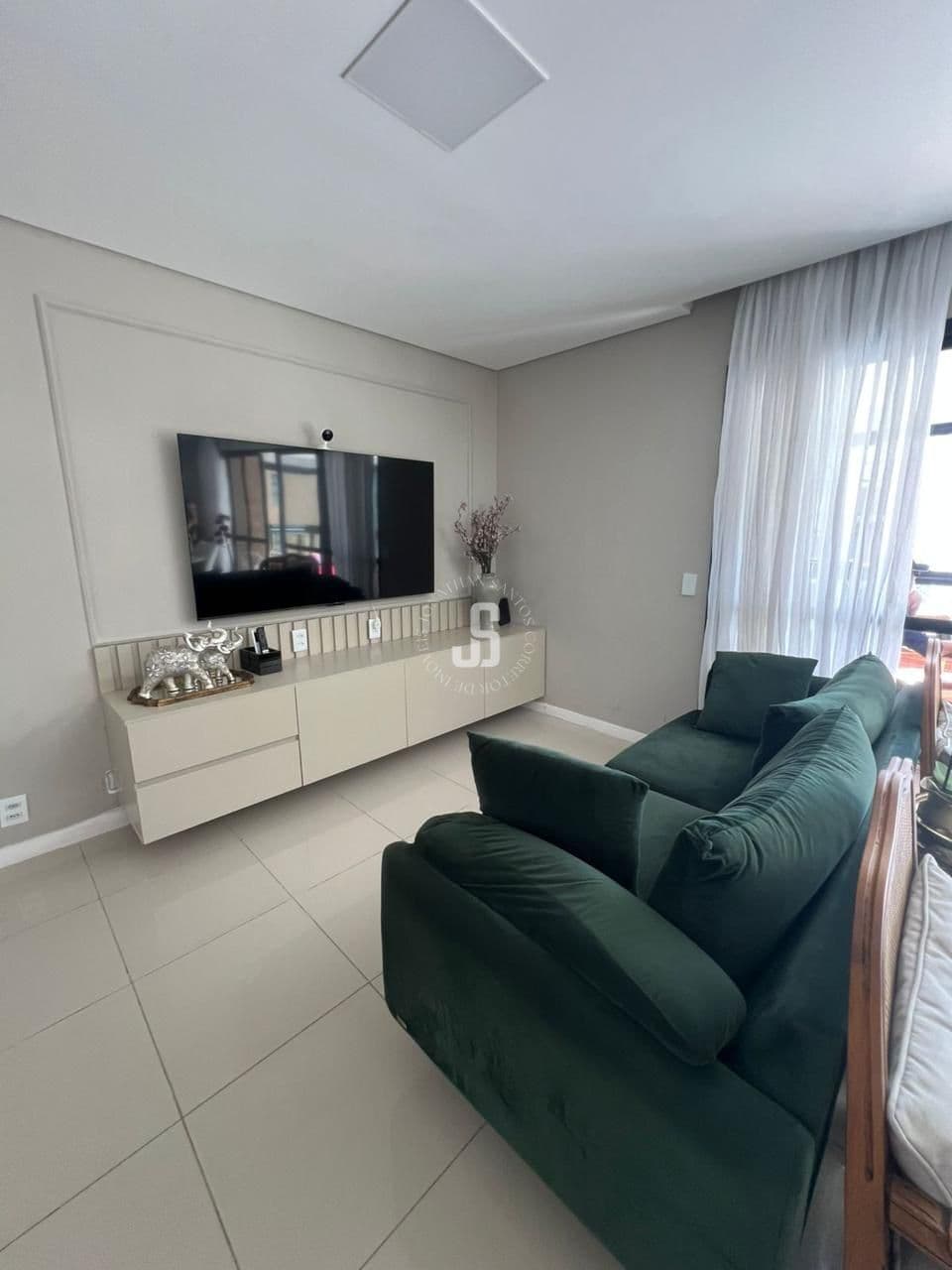 Apartamento Mobiliado de 3/4 à venda em Alphaville Salvador