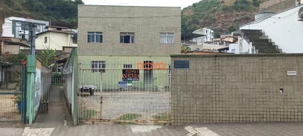 Prédio com 6 Quitinetes à Venda em Timóteo-MG