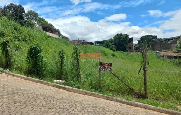 Lote/Terreno em Timóteo - Alegre