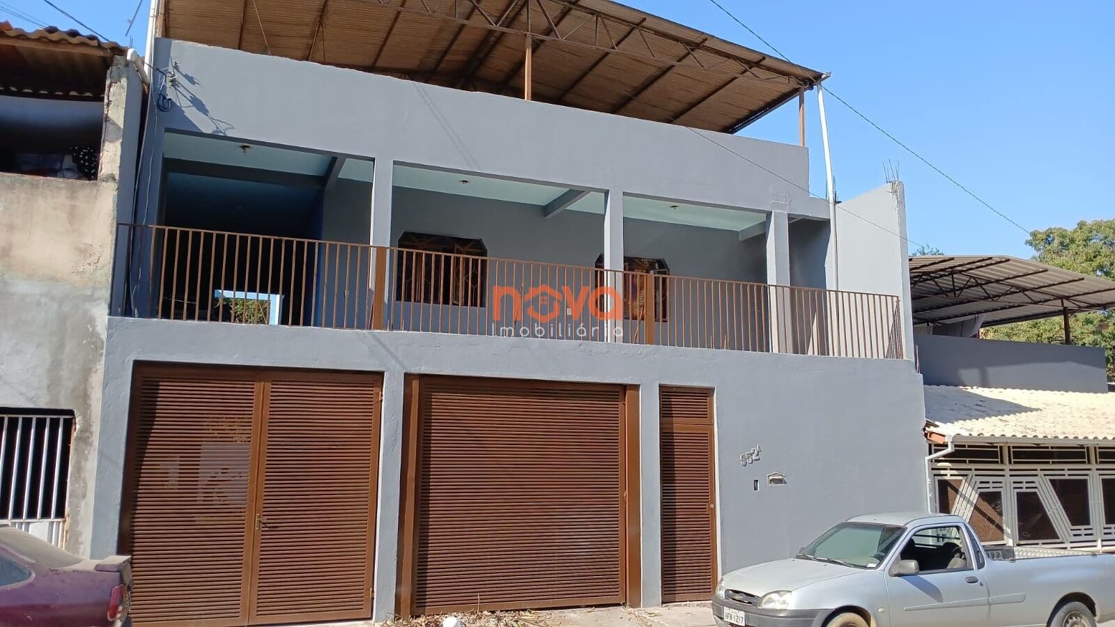 Casa Padrão à Venda em Coronel Fabriciano-MG