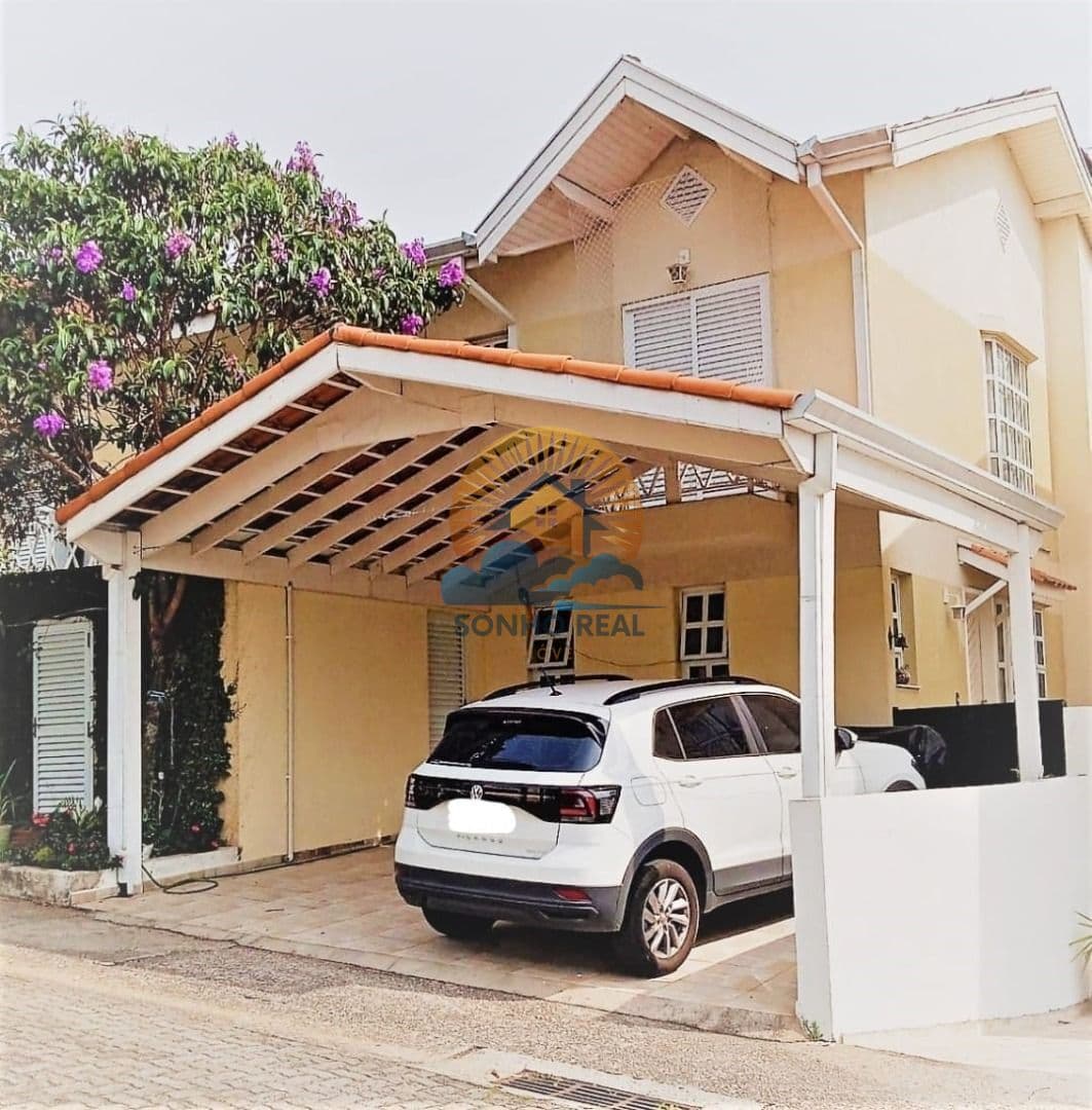 Casa com 3 quartos e 2 vagas à venda, 211 m² na Granja Viana - Villagio de Lucca - Cotia/SP