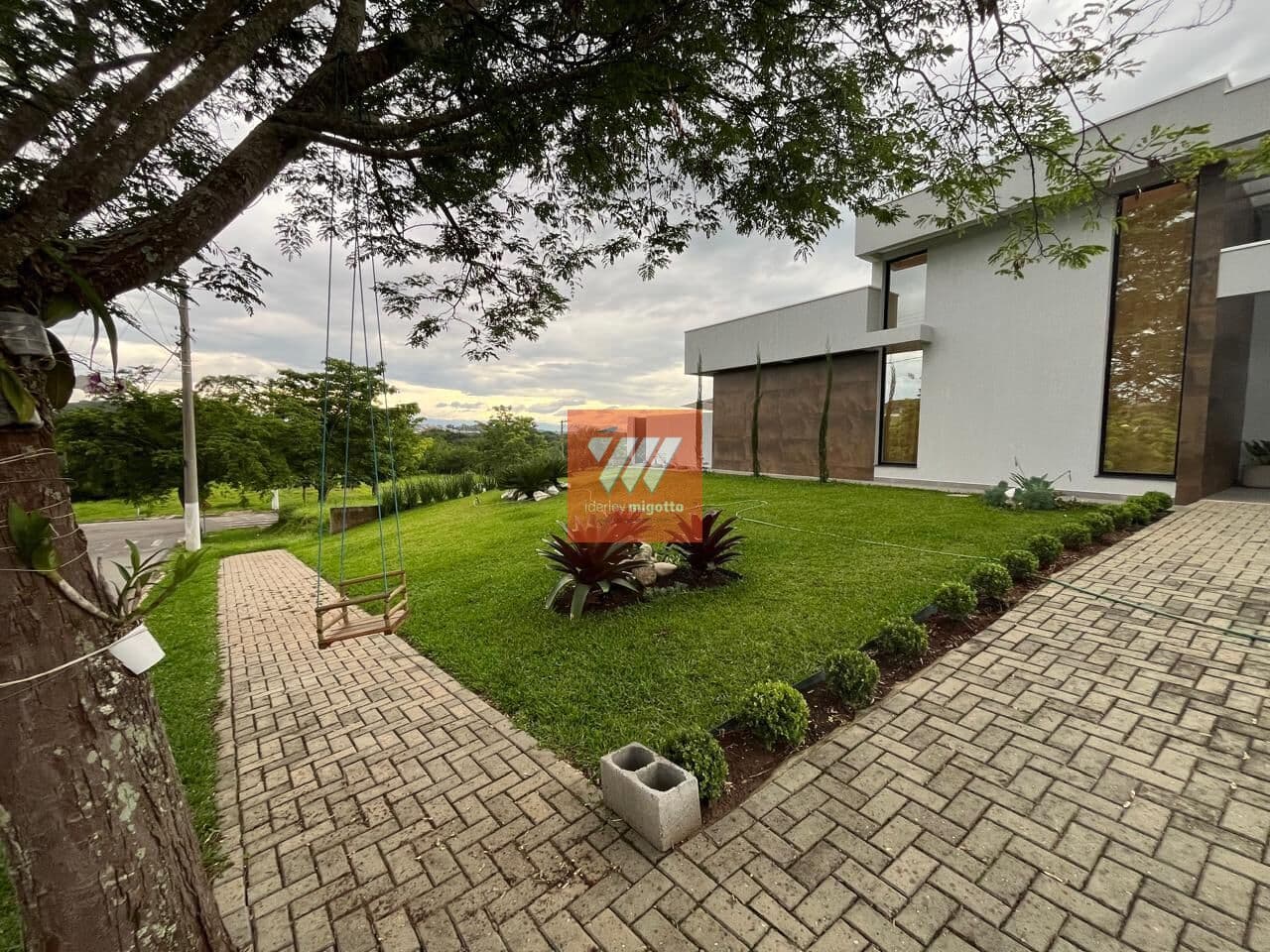 Casa de Condomínio em Taubaté - Chácara São Félix