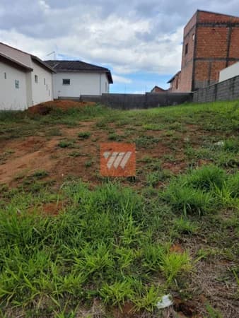 Terreno para Venda em Residencial Estoril Taubaté-SP