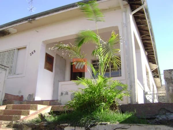 Casa Padrão para Venda em Centro Taubaté-SP