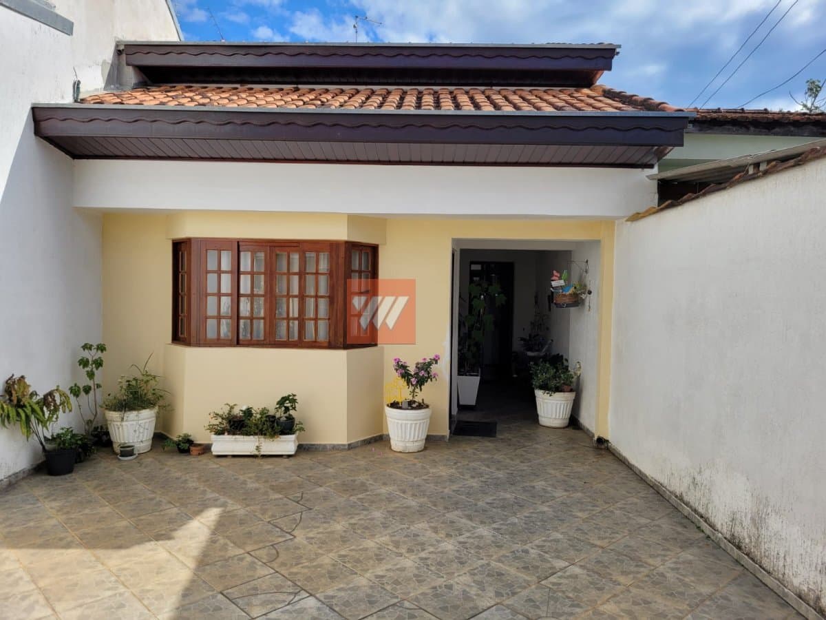 Casa Térrea para Venda em Vila Santa Izabel Caçapava-SP
