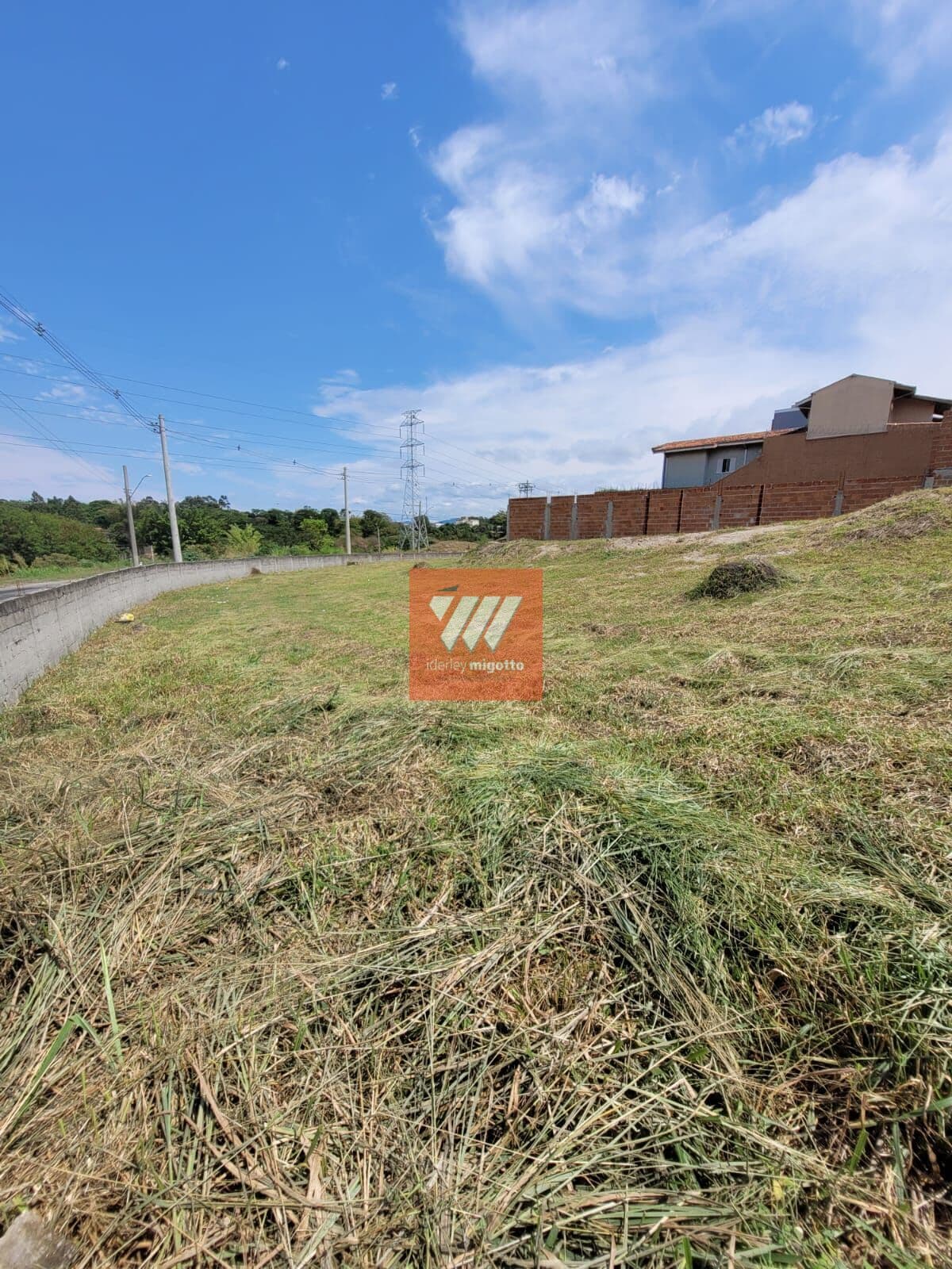 Lote/Terreno em Taubaté - Residencial Portal da Mantiqueira