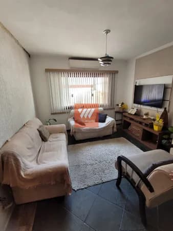 Casa em Taubaté - Vila Costa