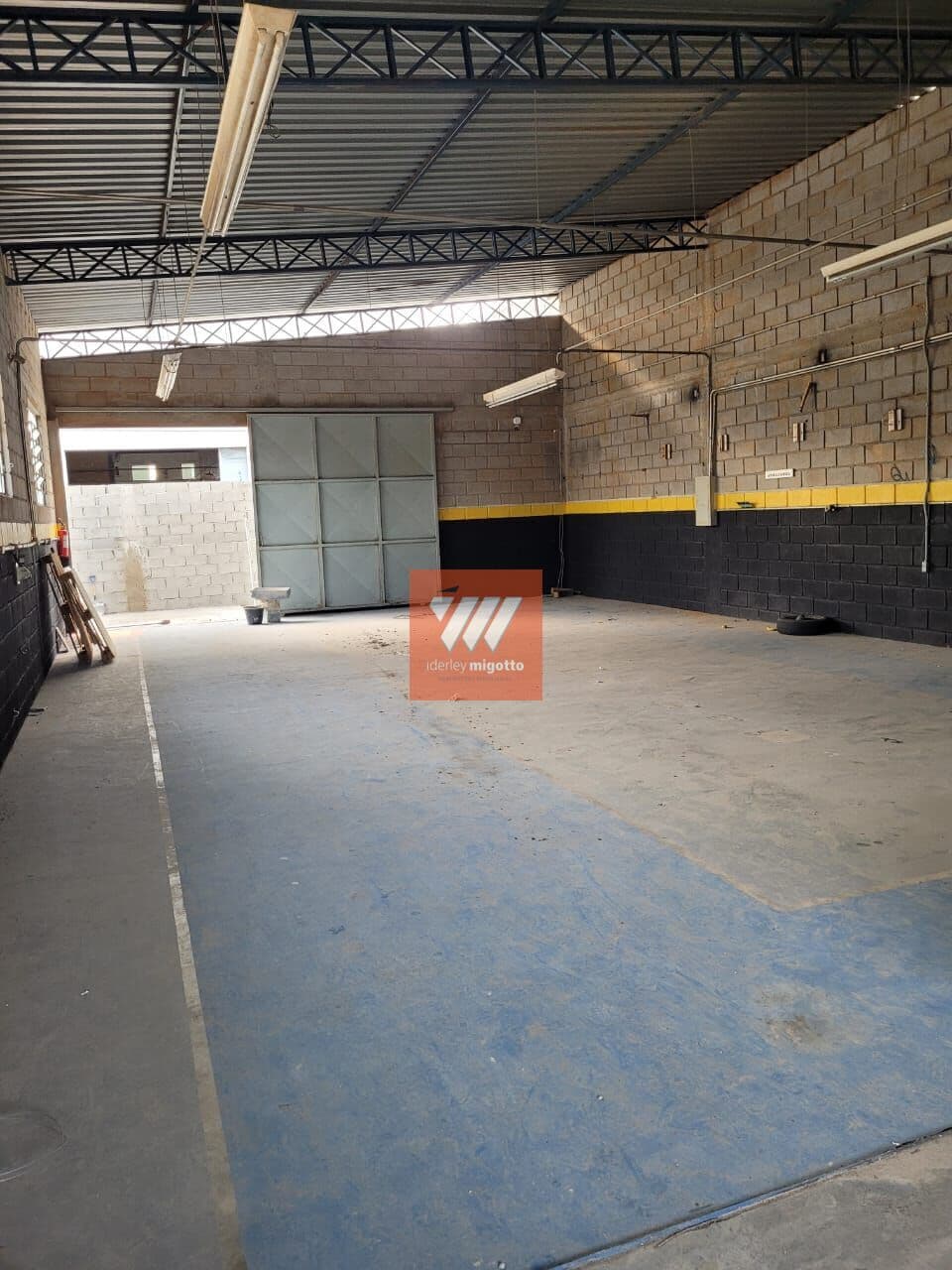 Galpão/Pavilhão Industrial para Venda e Aluguel em Residencial Estoril Taubaté-SP