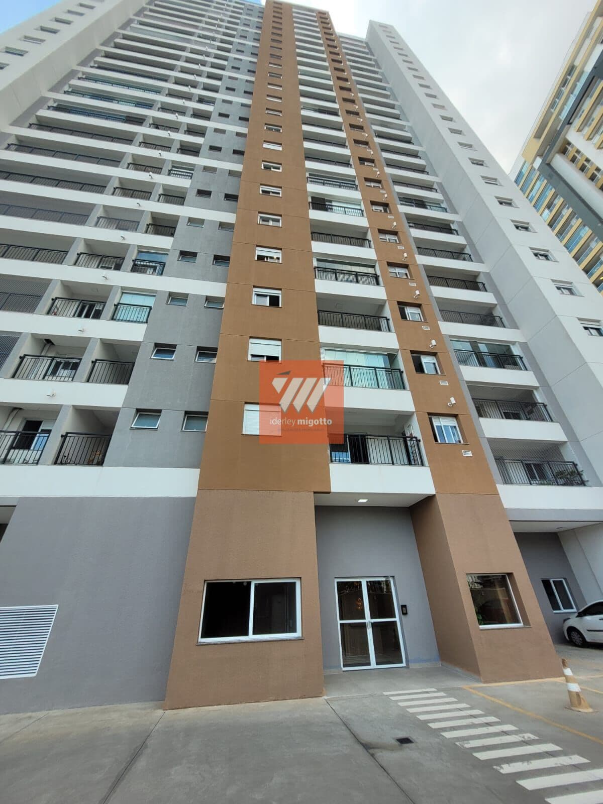 Apartamento próximo ao shopping