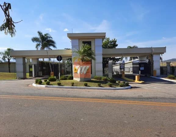Terreno em Condomínio para Venda em Chácara São Félix Taubaté-SP
