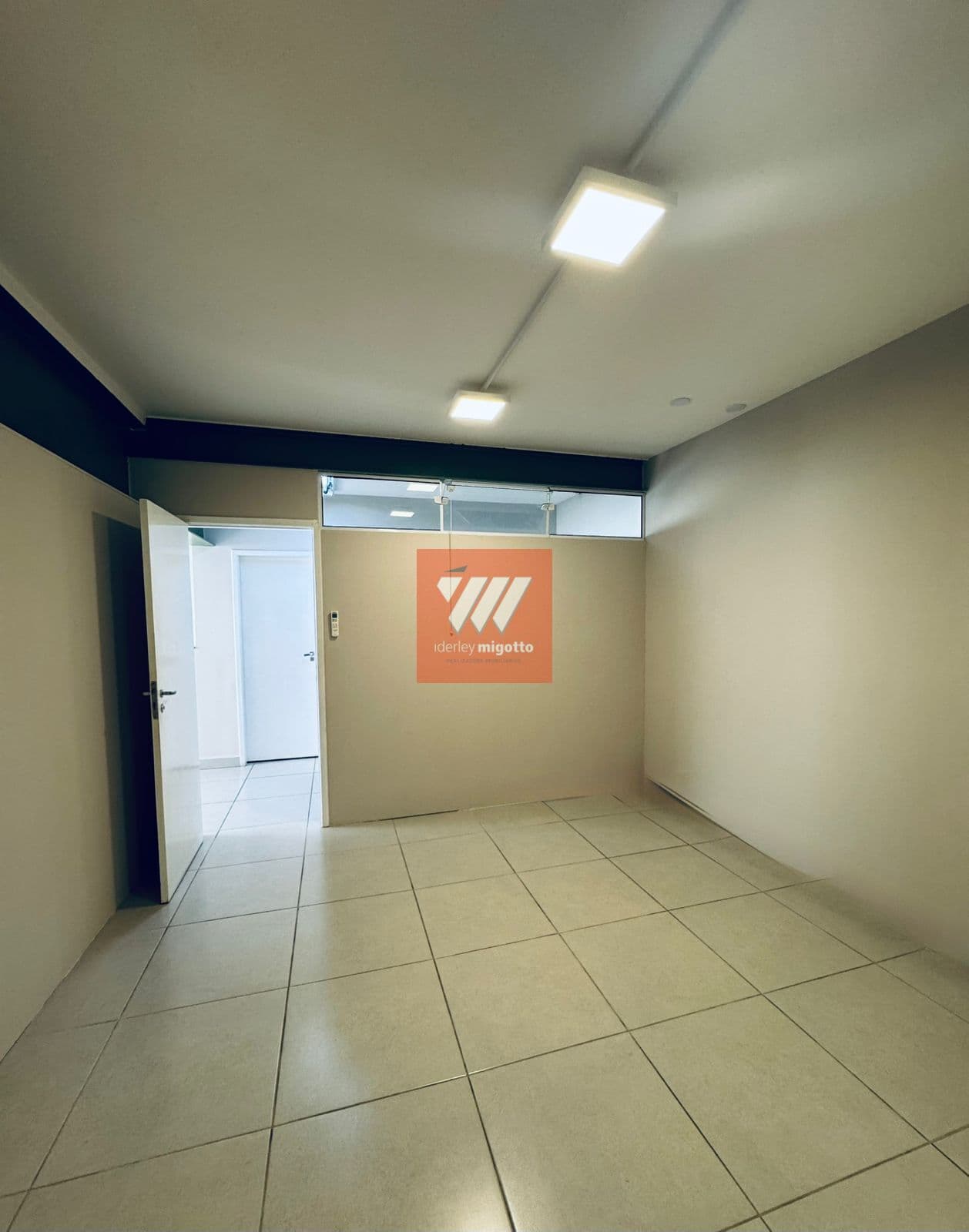 Sala/Conjunto em Taubaté - Vila São Geraldo