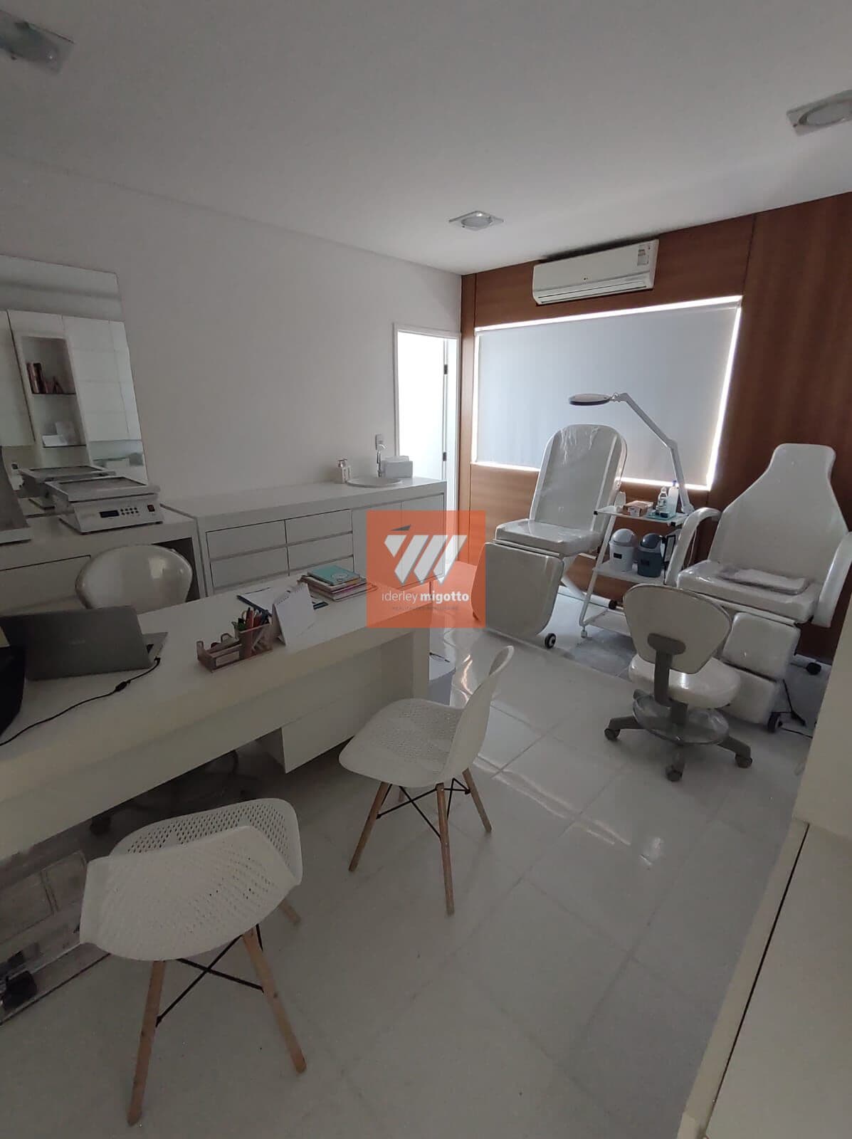 Sala/Conjunto em Taubaté - Centro