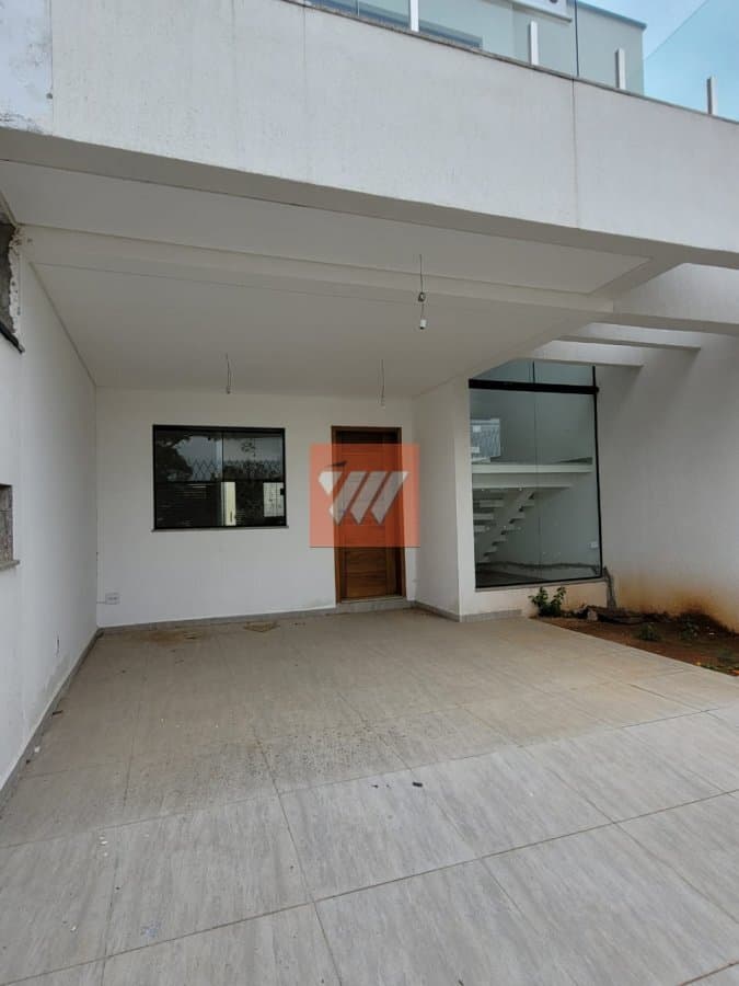 Casa Sobrado para Venda em Jardim Oásis Taubaté-SP