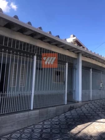 Casa Padrão para Venda em Centro Taubaté-SP