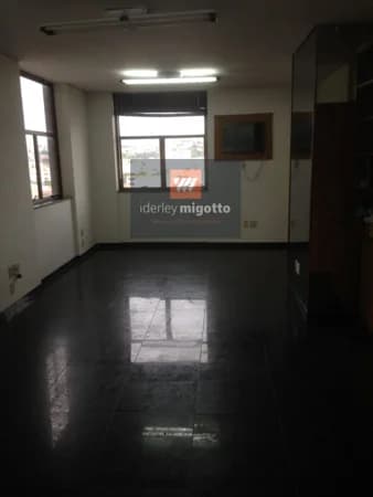 Sala Comercial para Venda em Centro Taubaté-SP