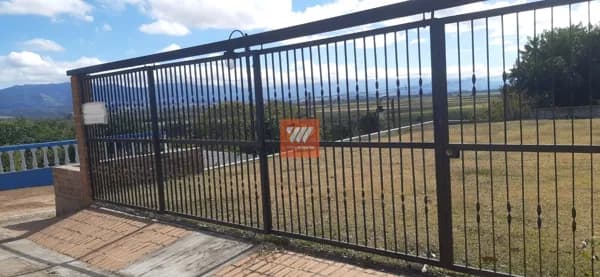 Lote/Terreno em Taubaté - Quiririm