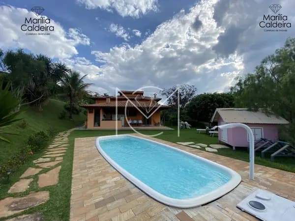 Casa à venda em Esmeraldas/MG