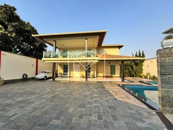 Casa à venda em Belo Horizonte/MG