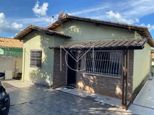 Casa à venda em Esmeraldas/MG