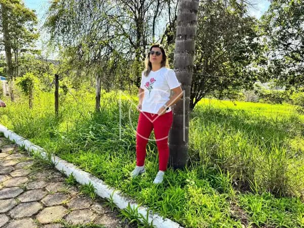 Terreno à venda em Ribeirão das Neves/MG