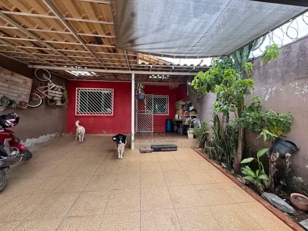 Casa Geminada em floresta encantada, Esmeraldas/MG