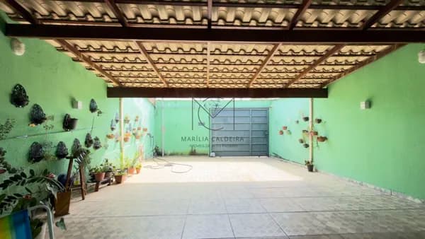 Casa Geminada em floresta encantada, Esmeraldas/MG