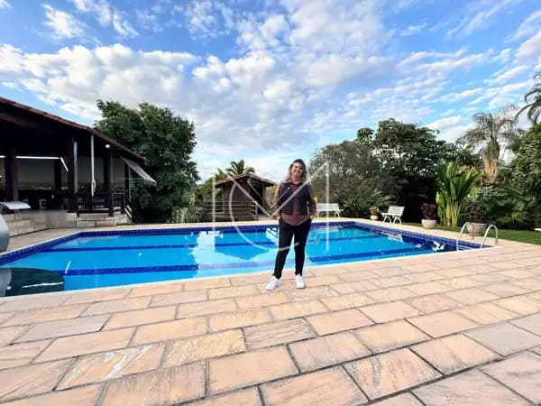 Casa à venda em Esmeraldas/MG
